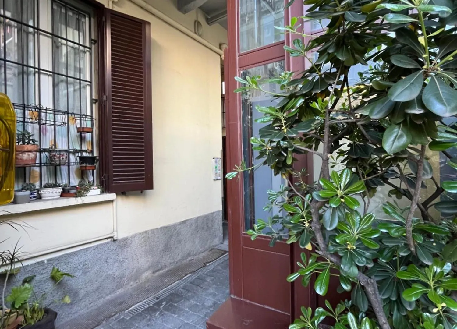 Casa Di Ringhiera Old Milan Apartment